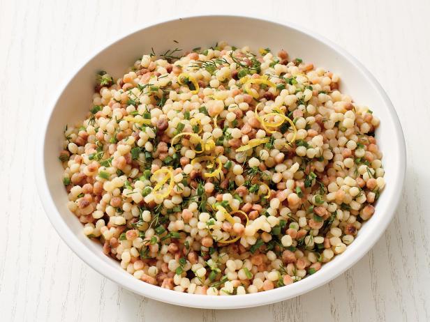 Zubereitung - Fregola-Pasta mit Kräutern