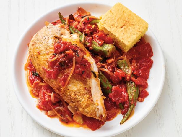 Come cucinare - Petto di pollo in umido con pomodori e okra