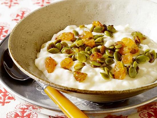 بودنغ الأرز مع بذور اليقطين