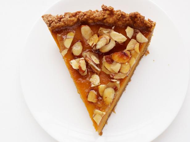 Kürbiskuchen mit Amaretto und Mandelpraline