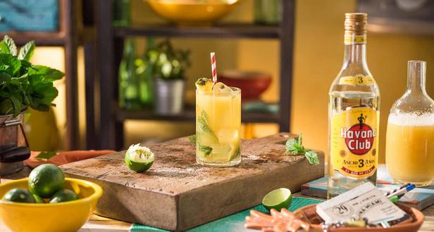 Wie man einen Bier-Mojito zubereitet