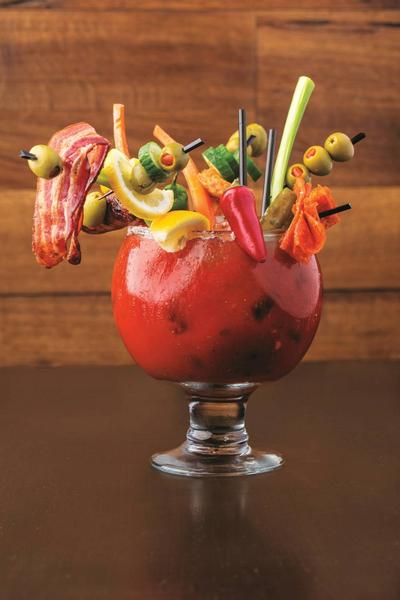 Wie man den Bloody Beer Cocktail zubereitet