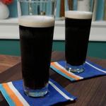 Black Velvet Champagner-Cocktail