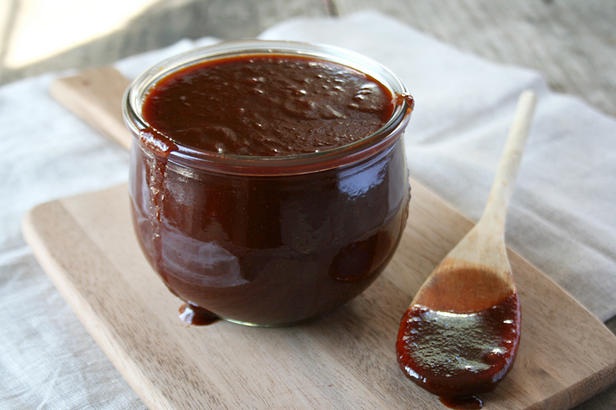 So macht man hausgemachte BBQ-Sauce