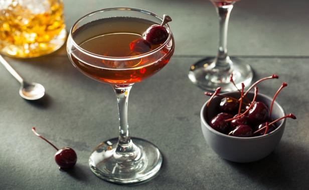 So macht man hausgemachte Maraschino-Kirschen