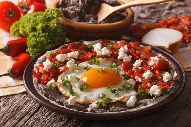 Πώς να φτιάξετε σάλτσα Ranchero