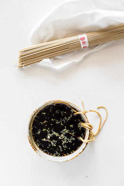 Soba Eriştesi İçin Japon Tsuyu Sosu Nasıl Yapılır?