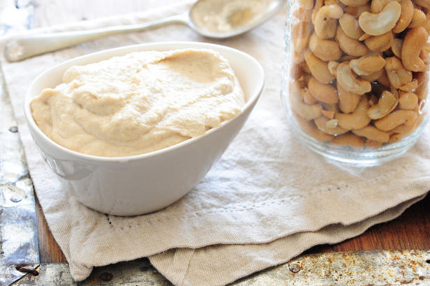 Wie man Cashewsauce zubereitet