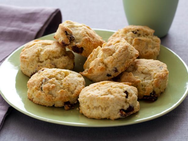 Wie man Cranberry-Scones zubereitet