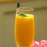 Champagner-Mango-Aperitif