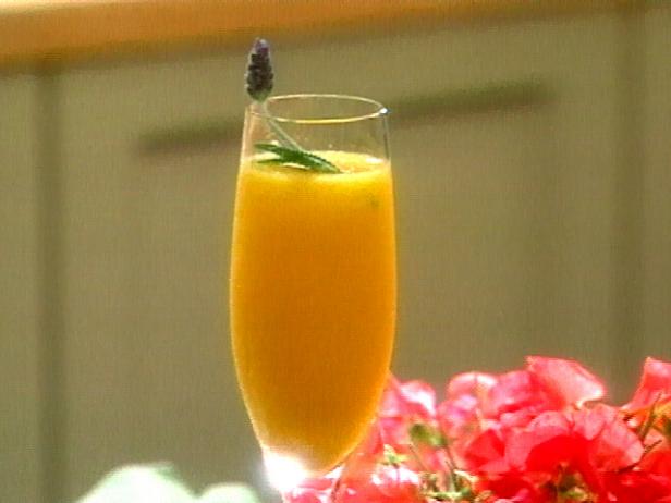 Zubereitung – Champagner-Mango-Aperitif
