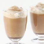Hausgemachter Cappuccino-Kaffee