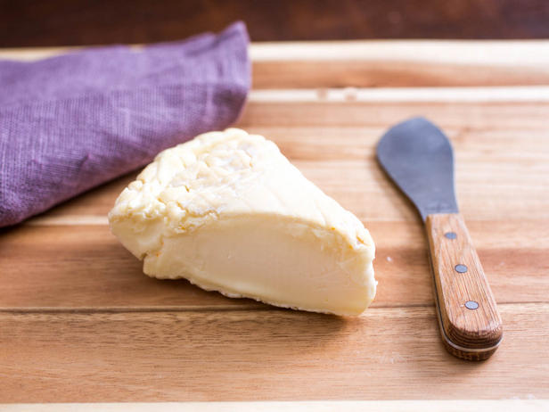 Wie man Ziegenkäse zu Hause herstellt