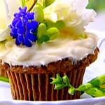 Karotten-Cupcake mit Frischkäse-Frosting
