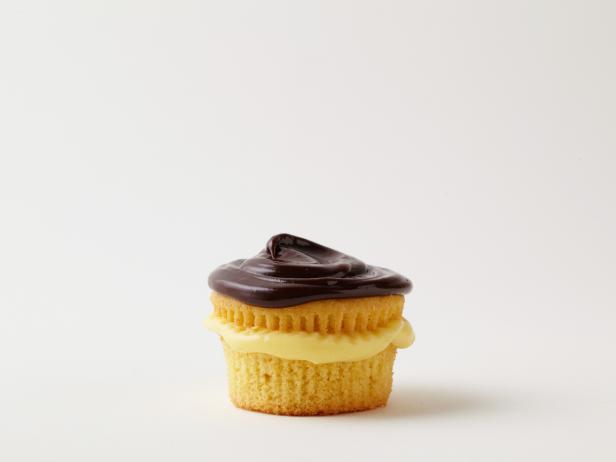 Wie man Boston Cream Cupcakes zubereitet