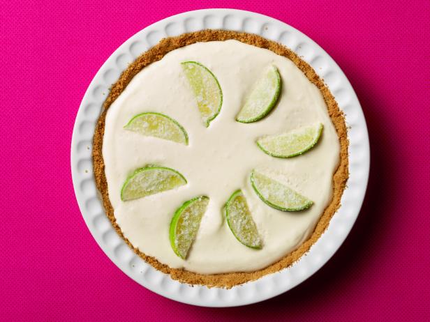 So bereiten Sie einen Margarita-Kuchen ohne Backen zu