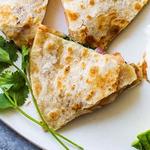 Quesadillas mit Garnelen und Pesto