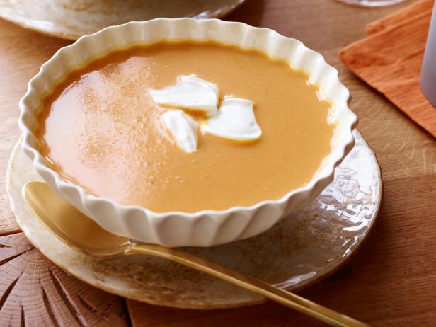 Kremalı Tatlı Patates Çorbası Nasıl Yapılır?