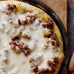 Pizza mit Hackfleisch