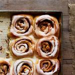 Klassische Cinnabon Zimtschnecken