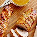 Gegrilltes Schweinefleisch mit Mojo-Sauce