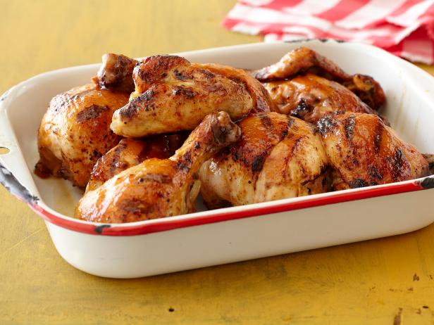 Wie man Honig-Orangen-glasiertes BBQ-Hähnchen zubereitet