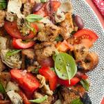 Panzanella mit Artischocken und Tomaten