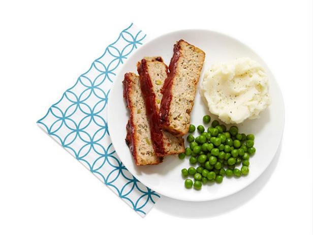 Putenhackbraten mit Beilagen