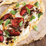 Italienische Focaccia mit Tomaten
