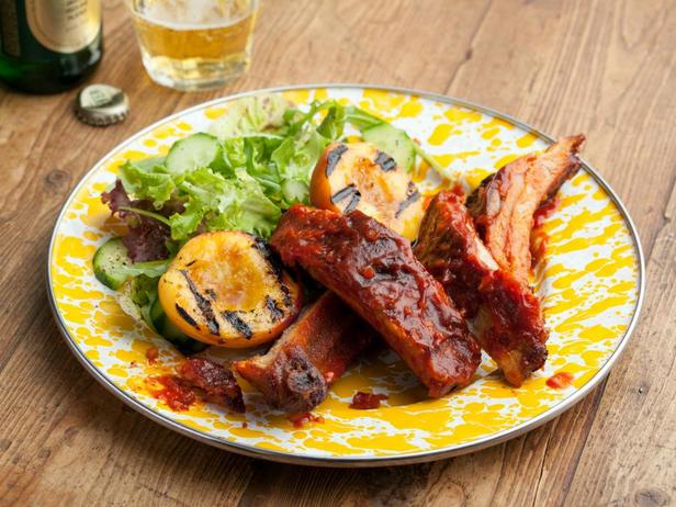 Şeftalili barbekü soslu kaburga