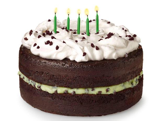 Wie man einen Heuschreckenkuchen zubereitet