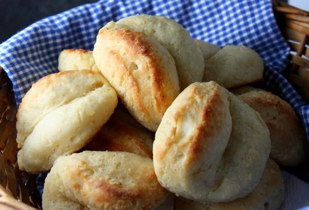 Wie man Angel White English Muffins zubereitet