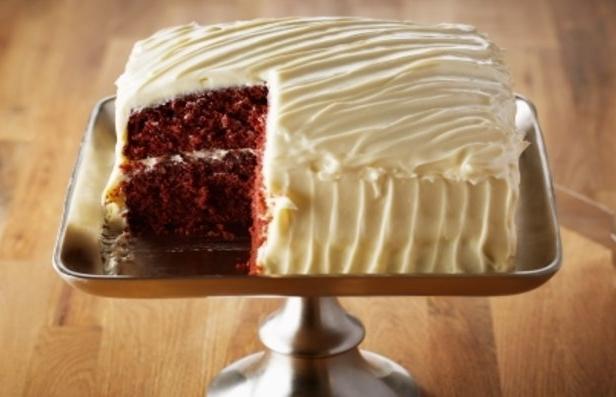 Wie man Red Velvet Cake zu Hause backt
