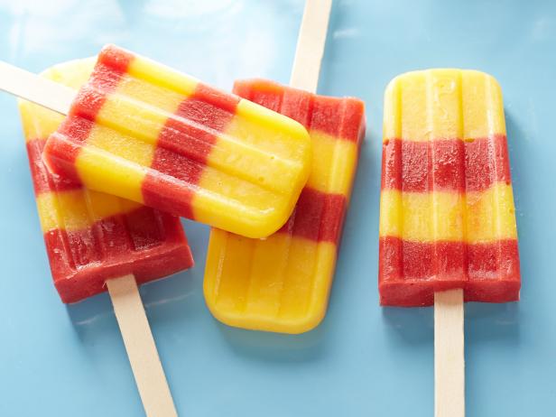 Wie man hausgemachte Eis am Stiel herstellt