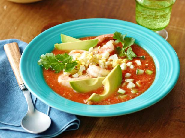 Wie man Garnelen-Gazpacho zubereitet