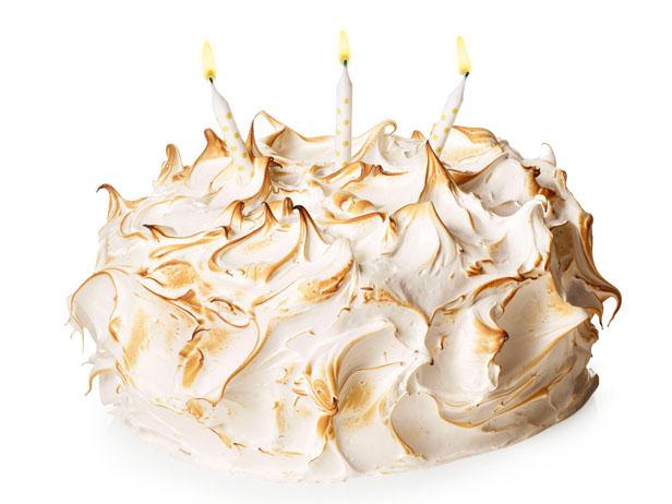 Wie man eine Zitronencreme-Baiser-Torte zubereitet