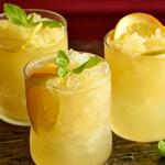 Sprudelnde Limonade mit Bourbon