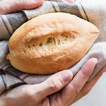Mexikanische Bolillos: Knusprige Brötchen