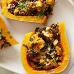 يقطين محشو بالأرز البري والمريمية