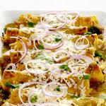 Enchiladas mit Hühnchen und Tomatillosauce