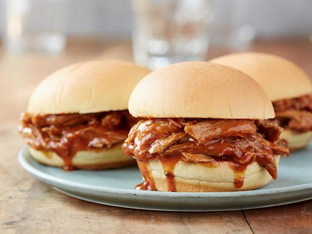 Zubereitung - Pulled Pork aus dem Slow Cooker mit BBQ-Sauce