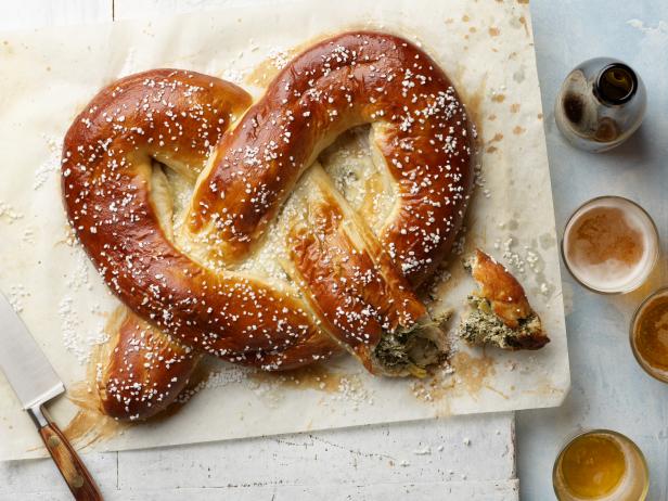 Zubereitung - Brezelkuchen mit Hüttenkäsefüllung