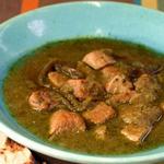 Grüne Chilischoten mit Schweinefleisch