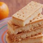 Klassische Shortbread-Kekse mit einem Hauch von Zitrusfrüchten