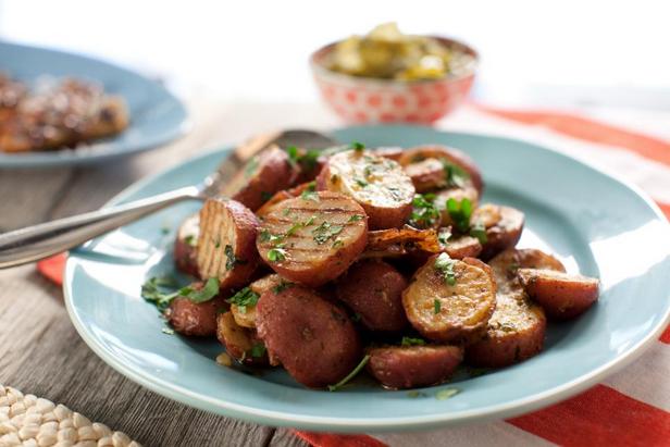 Foto des Gerichts – Gegrillte Kartoffeln mit Chiliöl