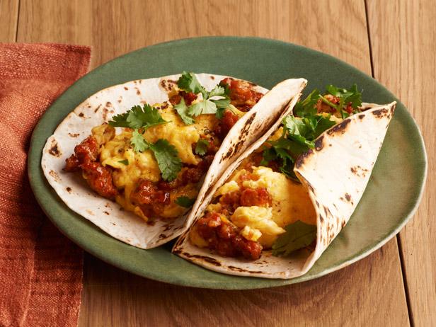 33. Tacos mit Ei und Chorizo