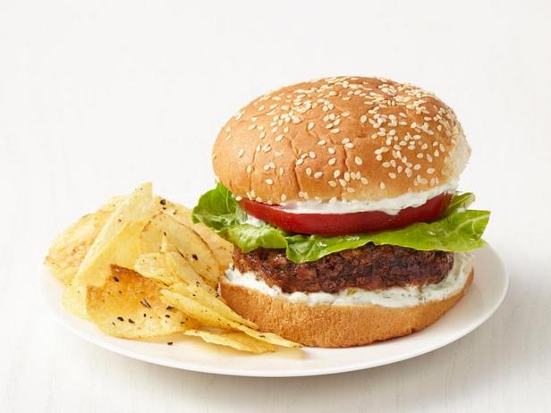 Kuidas teha Vahemere kalkuniburgereid