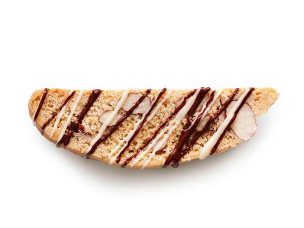 Wie man Amaretto-Biscotti zubereitet