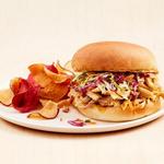 Hawaiianische Pulled Chicken Sandwiches aus dem Slow Cooker