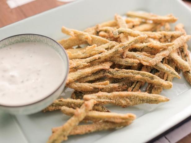 Zubereitung - Geröstete Jalapeños mit geröstetem Knoblauch-Ranch-Dressing